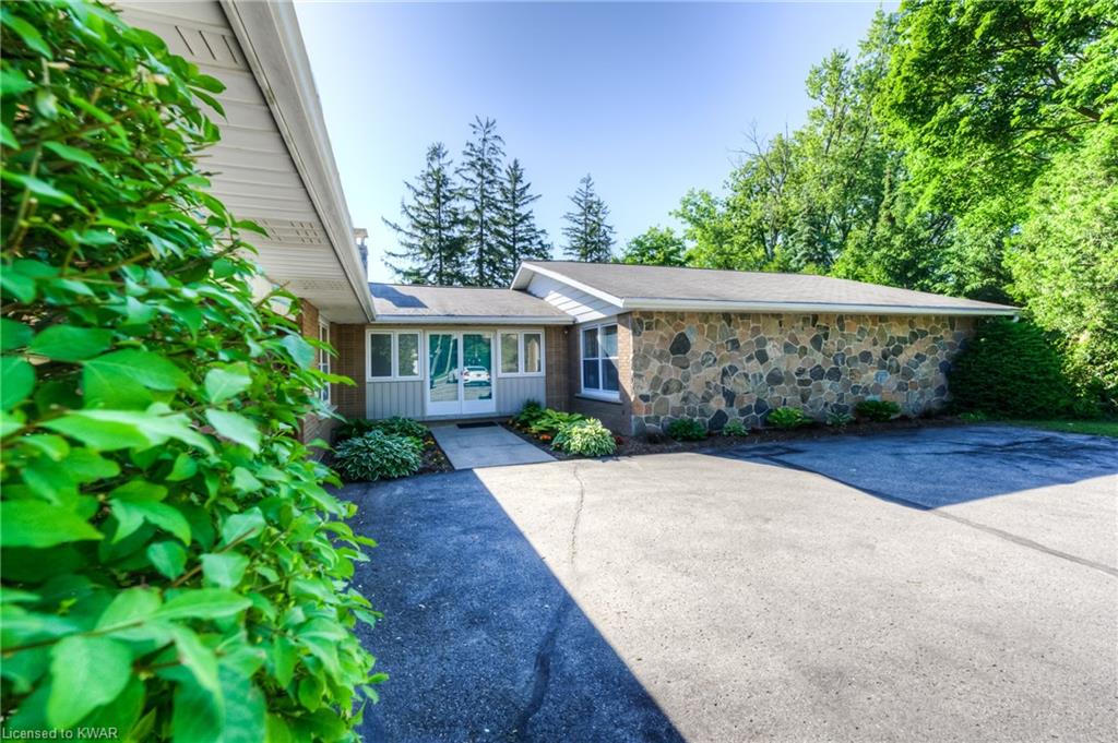 294 WATERLOO Street, New Hamburg, Ontario, Canada
