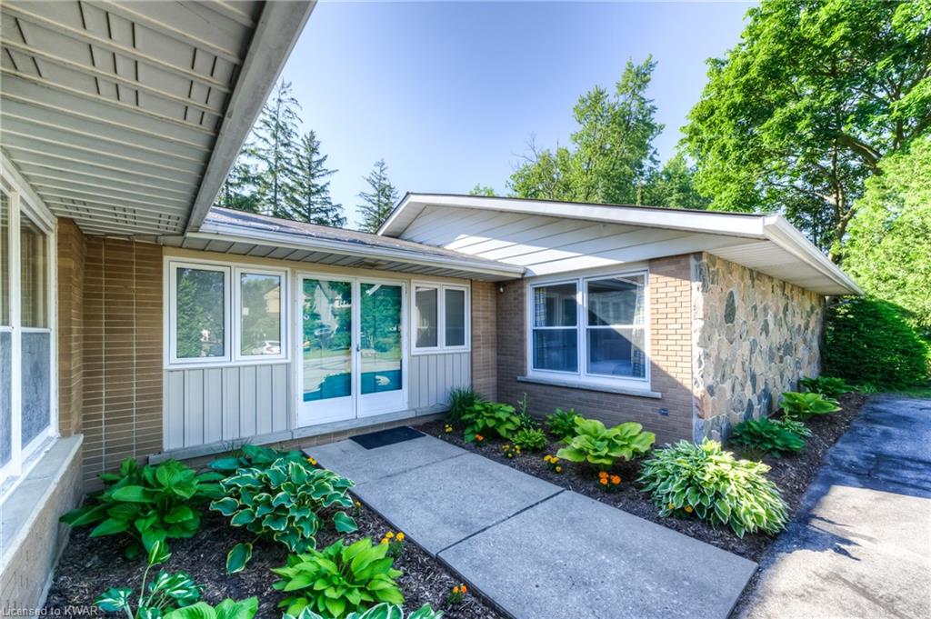 294 WATERLOO Street, New Hamburg, Ontario, Canada