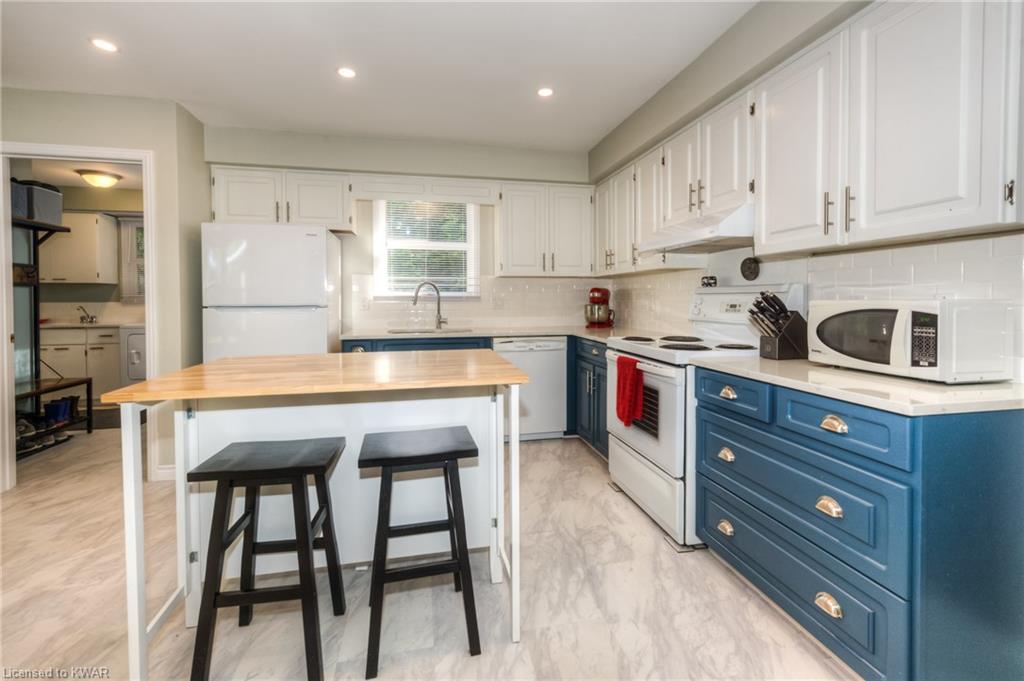 294 WATERLOO Street, New Hamburg, Ontario, Canada