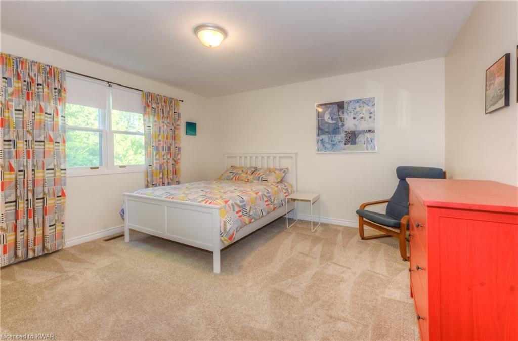 294 WATERLOO Street, New Hamburg, Ontario, Canada