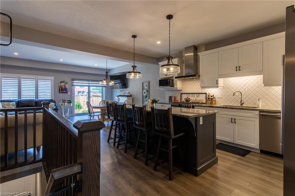 4 BROOKFIELD Lane, Simcoe, Ontario, Canada