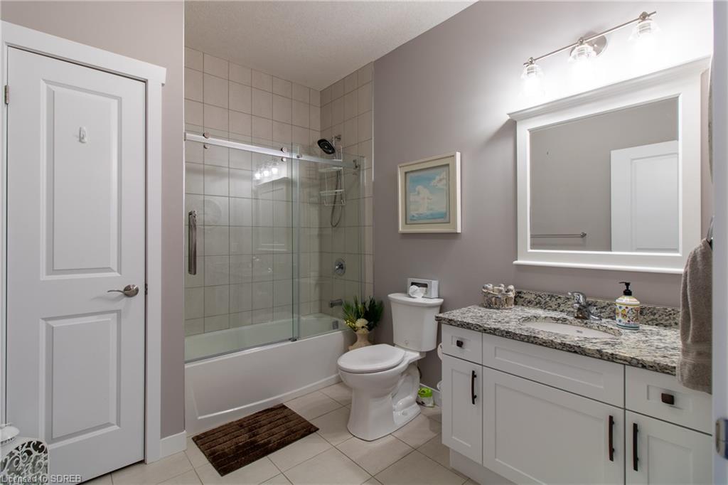 4 BROOKFIELD Lane, Simcoe, Ontario, Canada