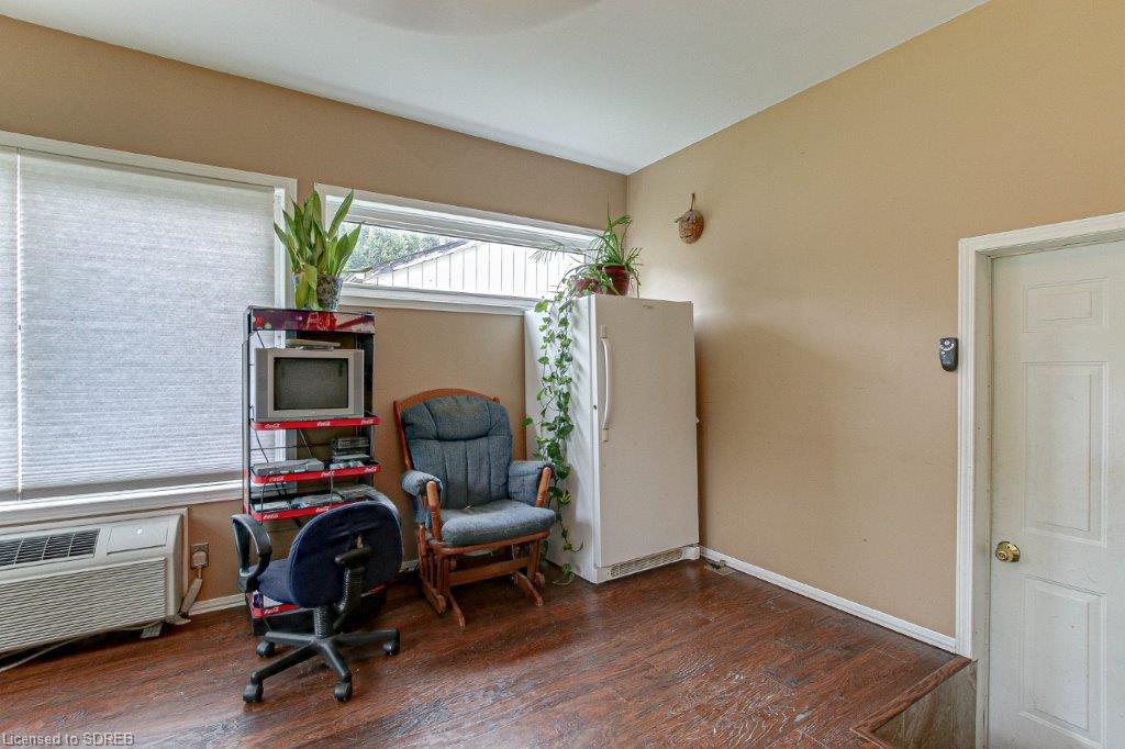 72 ELM Street, Simcoe, Ontario, Canada