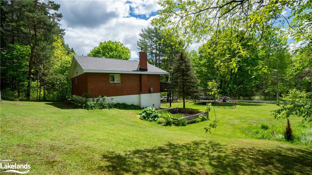 1054 CHARLIE THOMPSON Road, Dwight, Ontario, Canada