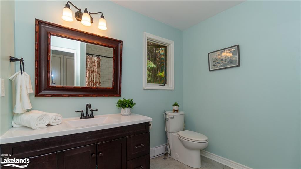 1054 CHARLIE THOMPSON Road, Dwight, Ontario, Canada