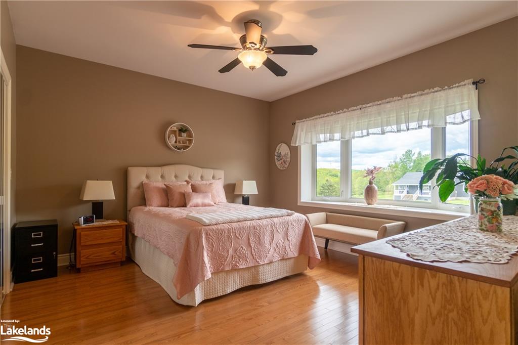 187 ECHO BAY Road, Huntsville, Ontario, Canada