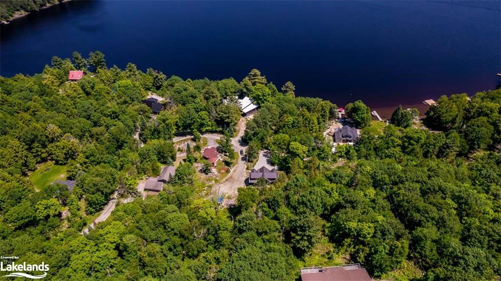 160 ROWANWOOD Lane, Huntsville, Ontario, Canada