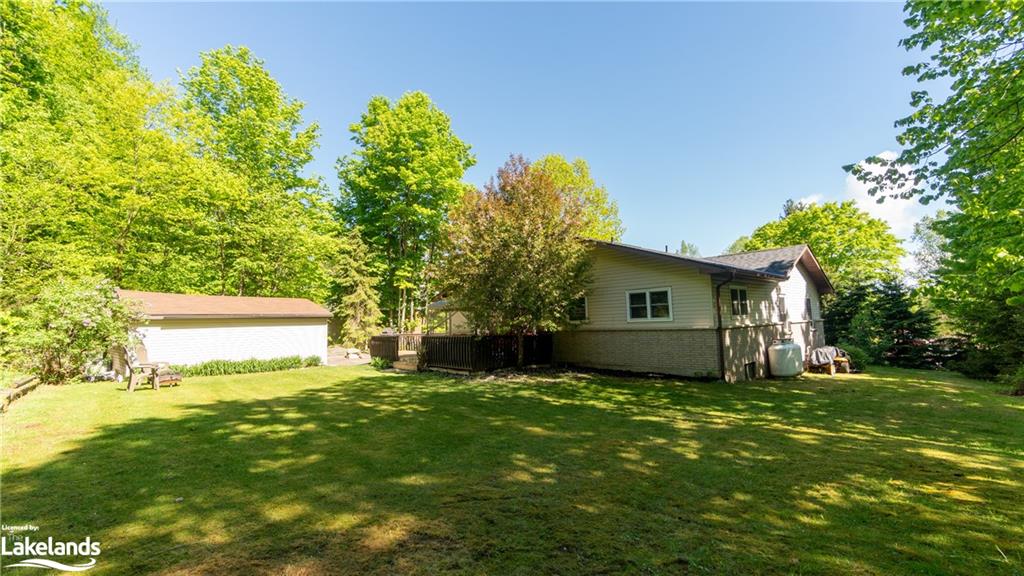121 WEST BROWNS Road, Huntsville, Ontario, Canada