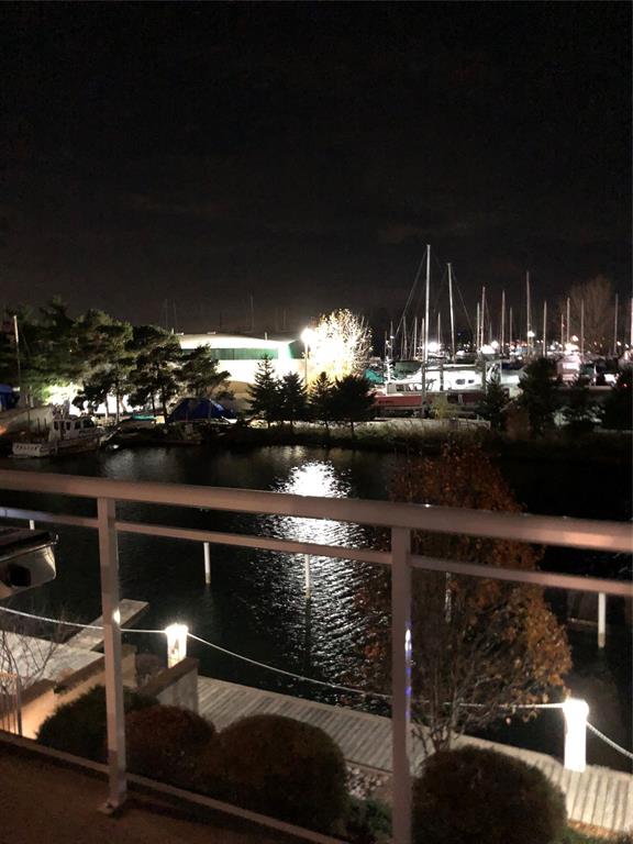 1550 VENETIAN Boulevard Unit# 203, Point Edward Ontario, Canada