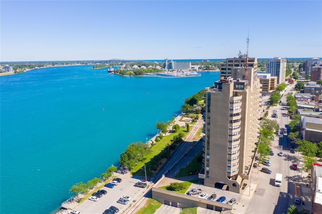 155 FRONT Street North Unit# 209, Sarnia, Ontario, Canada