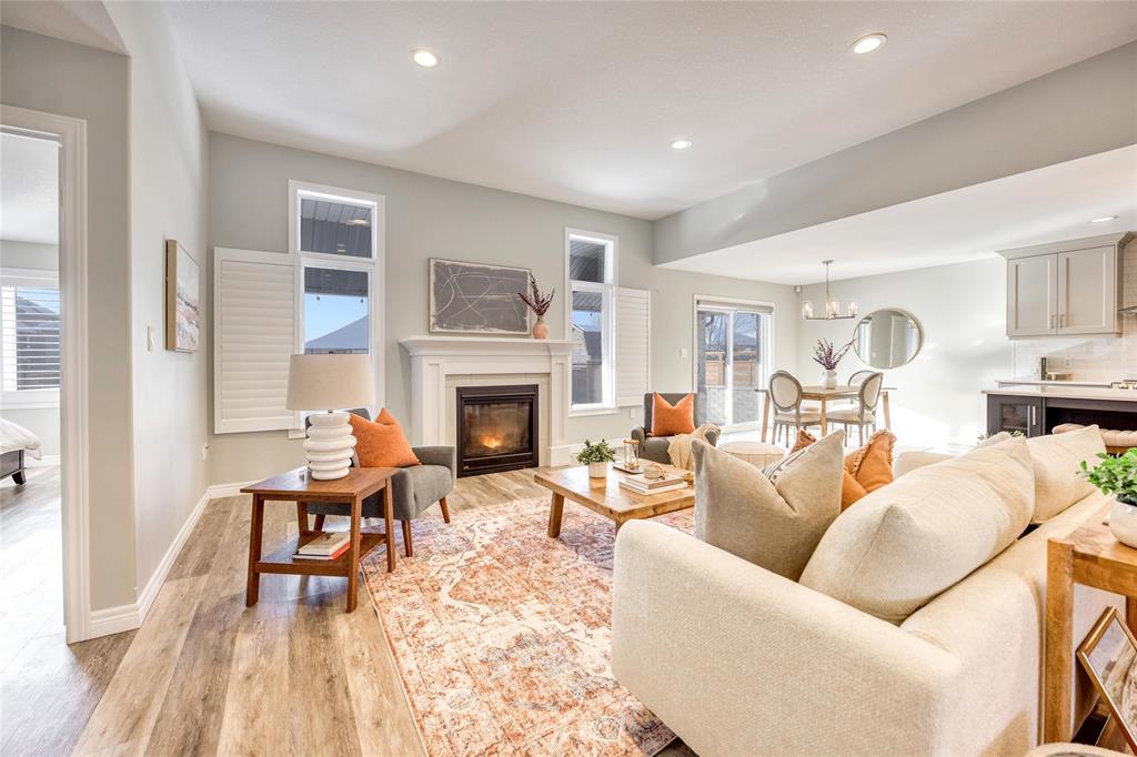 225 BASQUIAT Crescent, Sarnia, Ontario, Canada