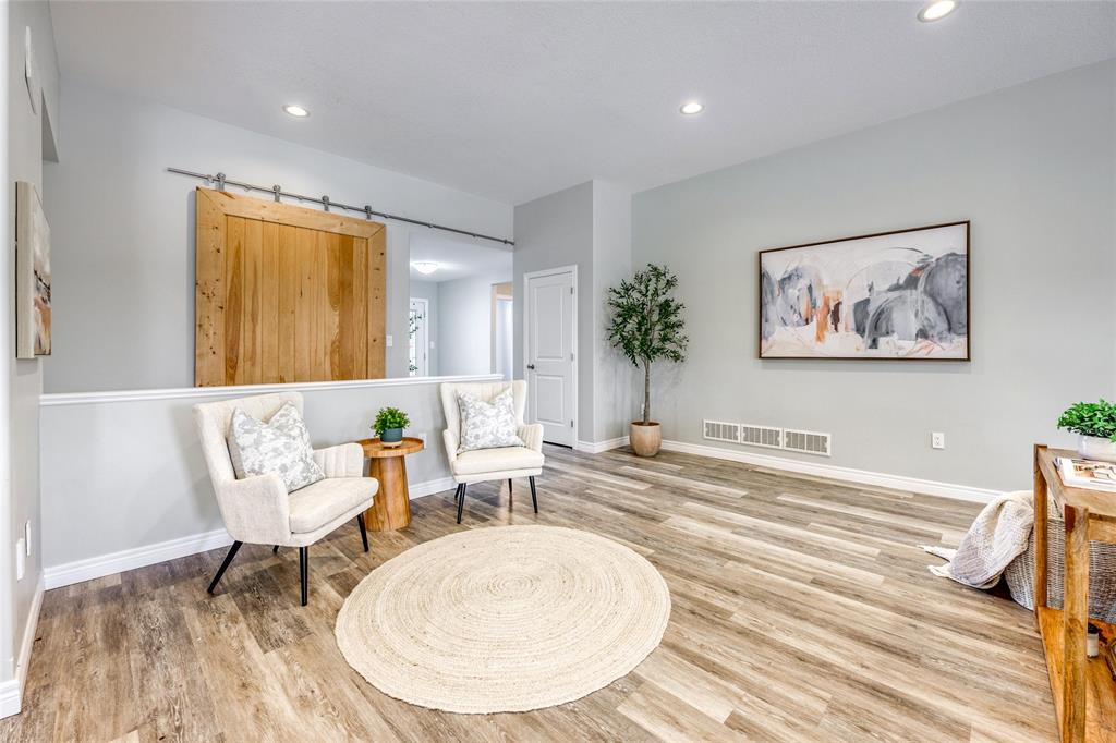 225 BASQUIAT Crescent, Sarnia, Ontario, Canada