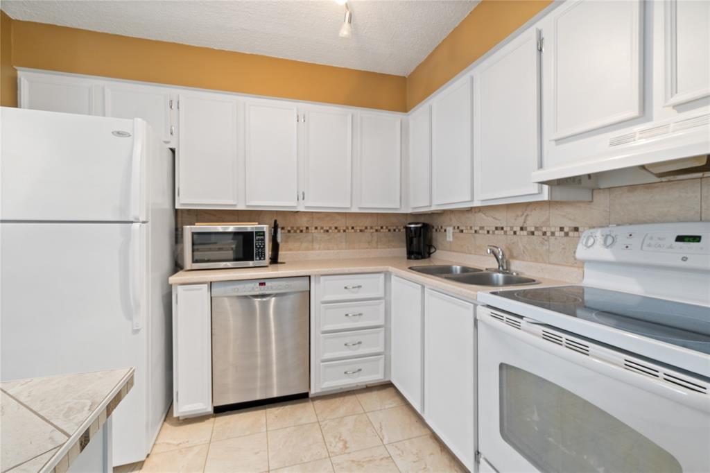 155 FRONT Street North Unit# 1205, Sarnia, Ontario, Canada photo 19