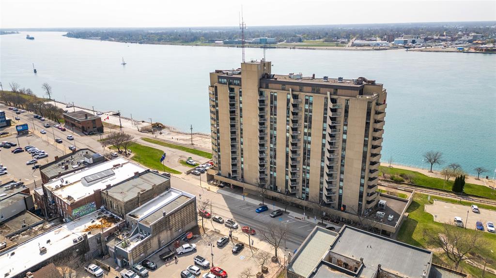 155 FRONT Street North Unit# 1205, Sarnia, Ontario, Canada photo 1