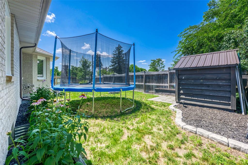 115 CAPEL Street, Sarnia, Ontario, Canada photo 24