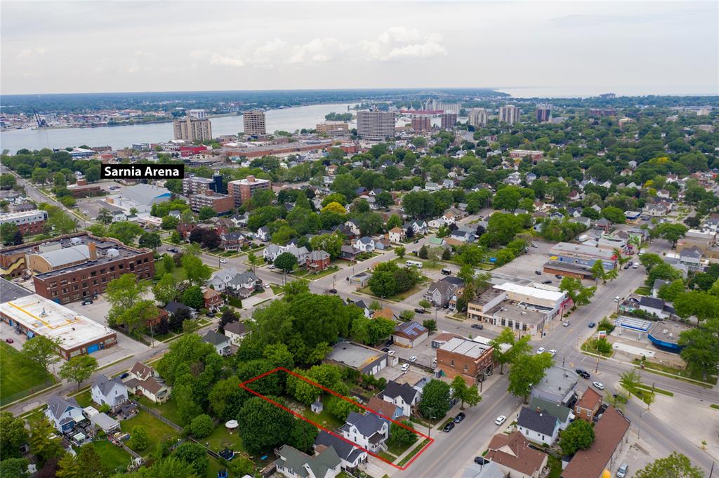 179 MITTON Street South, Sarnia, Ontario, Canada