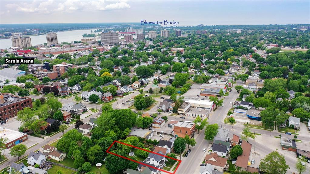 179 MITTON Street South, Sarnia, Ontario, Canada