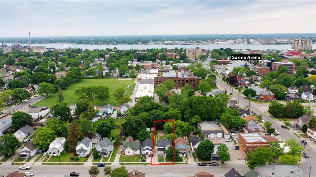 179 MITTON Street South, Sarnia, Ontario, Canada