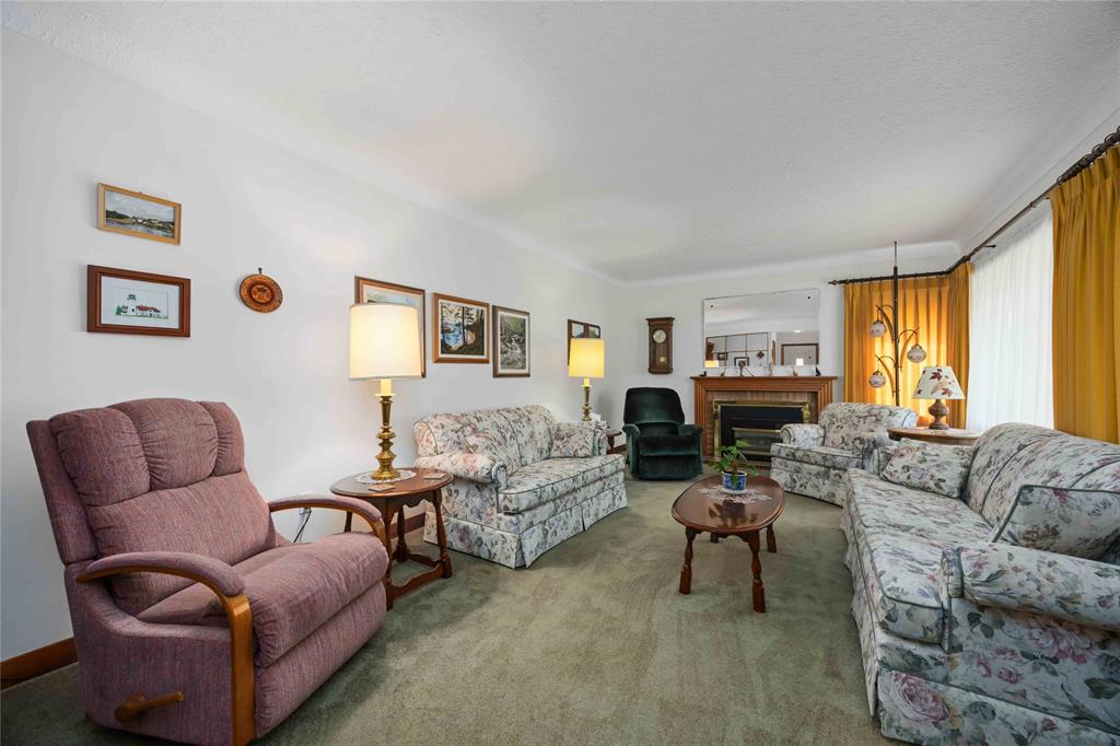 1148 ERROL Road, Sarnia, Ontario, Canada photo 6