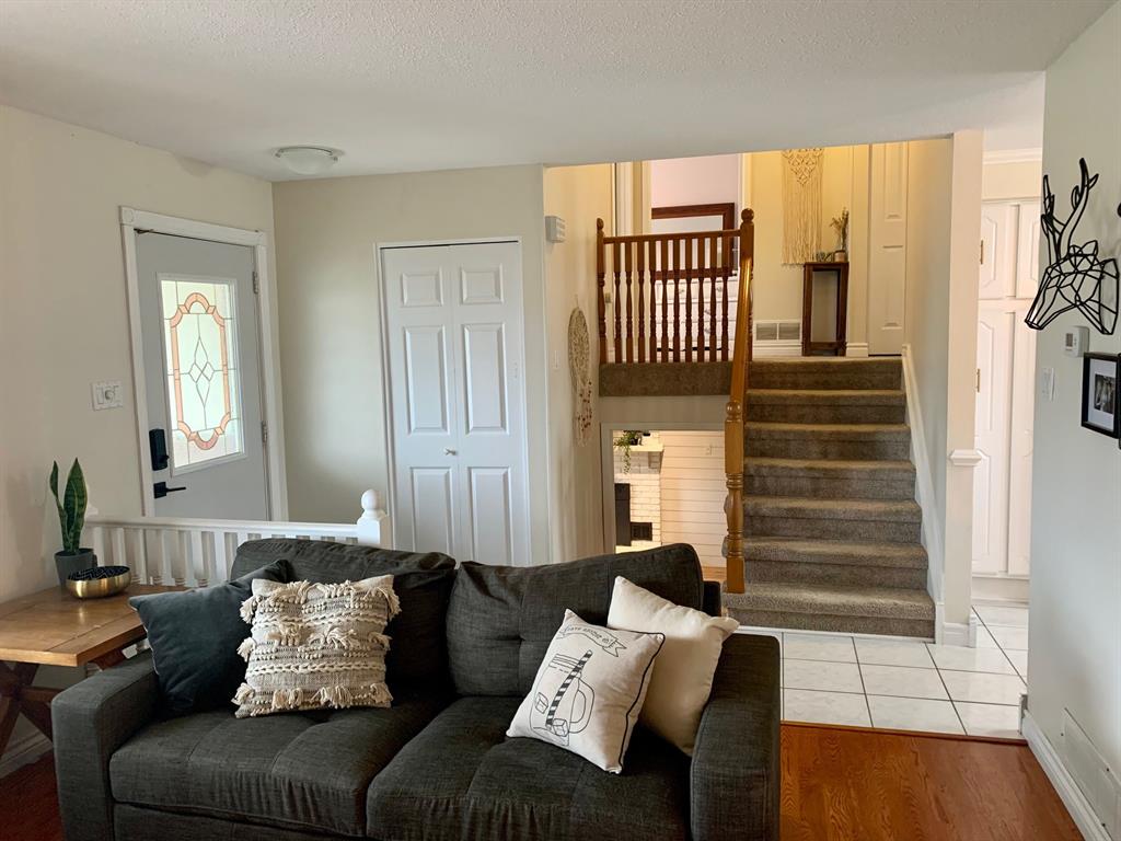 885 PRESTWICK Crescent, Sarnia, Ontario, Canada