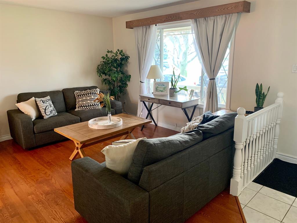 885 PRESTWICK Crescent, Sarnia, Ontario, Canada