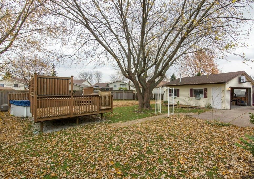 885 PRESTWICK Crescent, Sarnia, Ontario, Canada