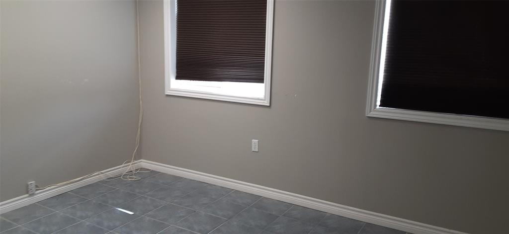 195 HARKNESS Street, Sarnia, Ontario, Canada
