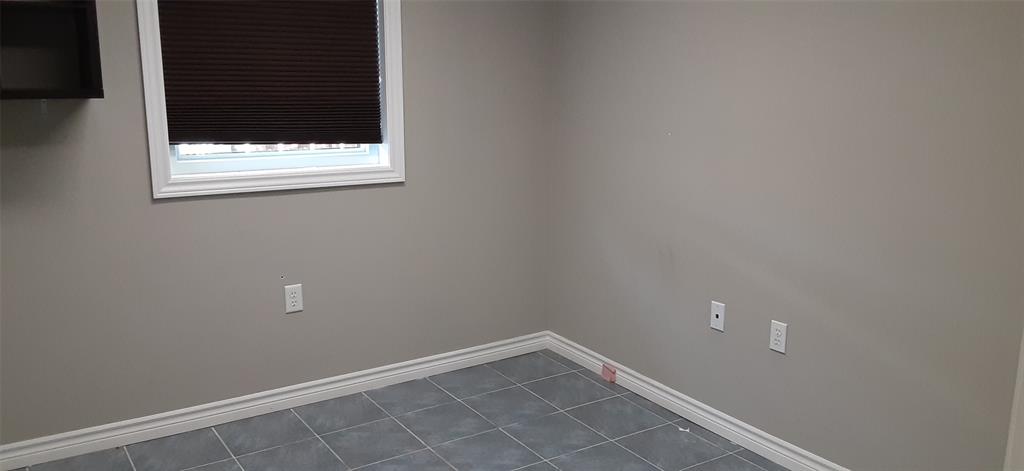 195 HARKNESS Street, Sarnia, Ontario, Canada