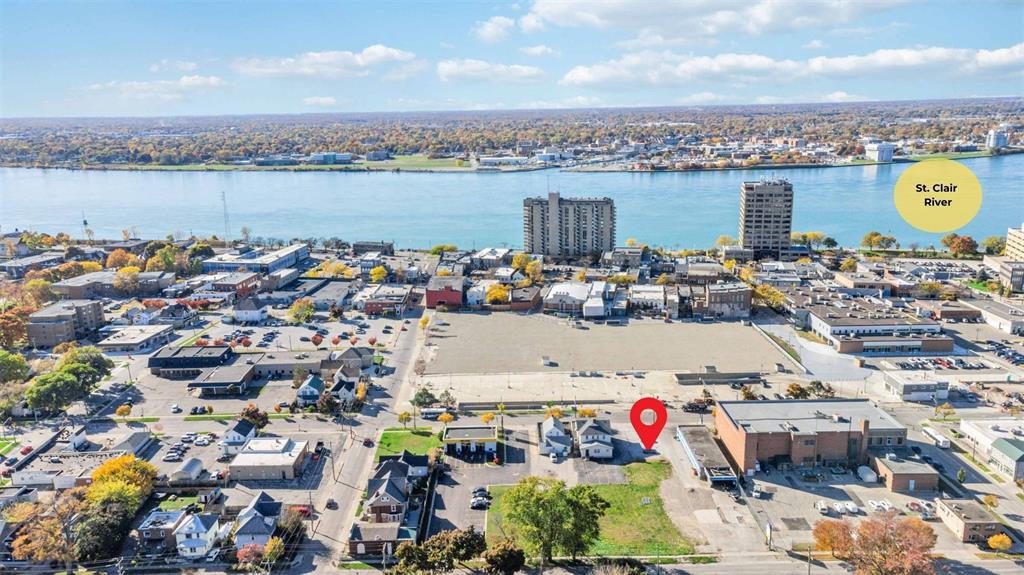 156 VIDAL Street North, Sarnia, Ontario, Canada photo 2