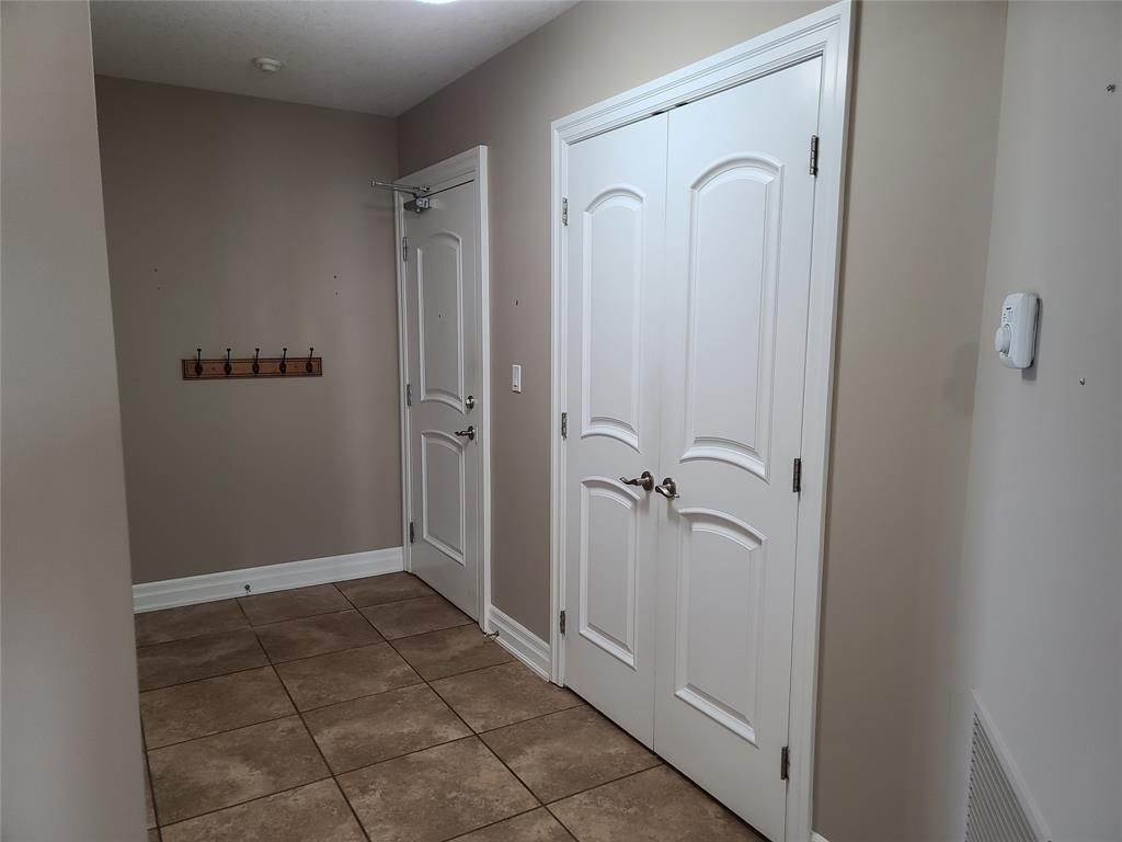 350 FRONT Street North Unit# 706, Sarnia, Ontario, Canada photo 4