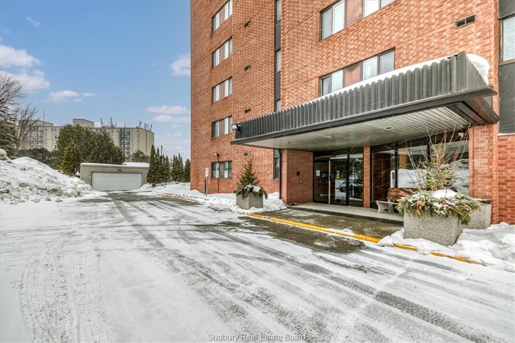 2000 regent unit# 202, Sudbury Ontario, Canada