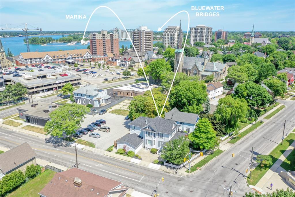 213 BROCK Street North, Sarnia Ontario, Canada