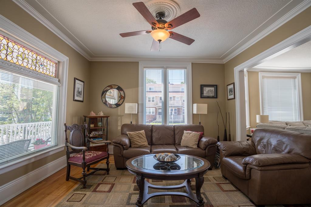213 BROCK Street North, Sarnia Ontario, Canada