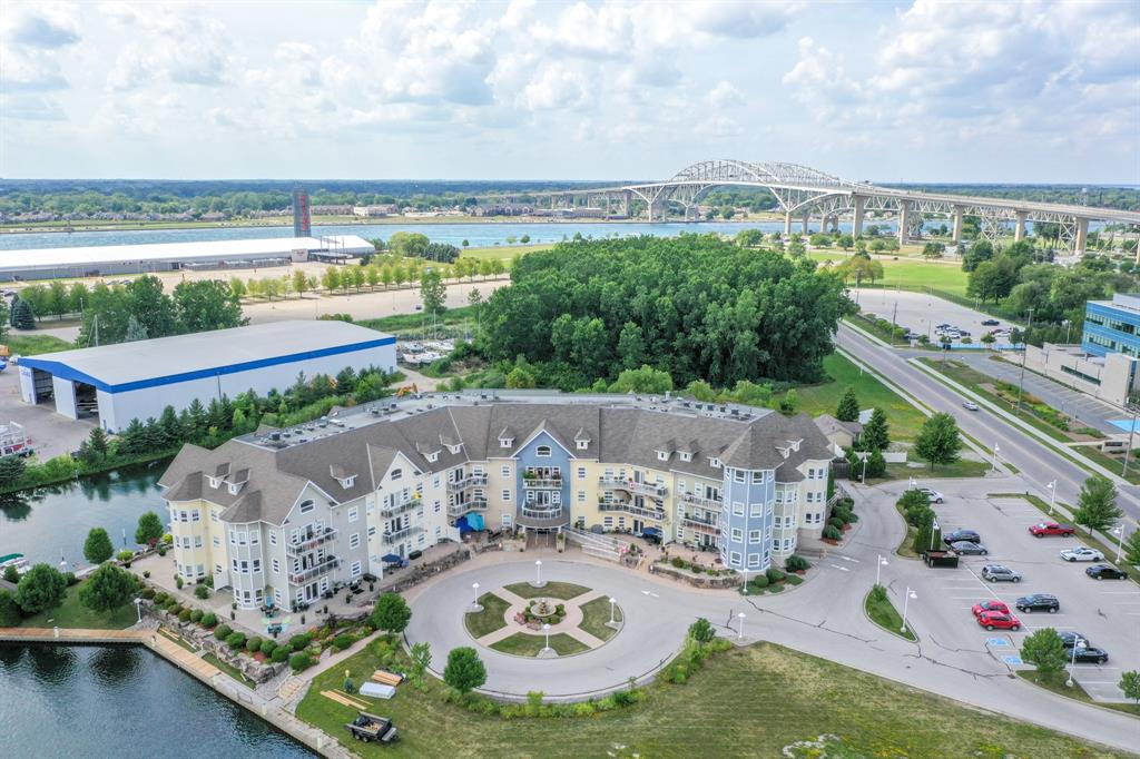 1550 VENETIAN Boulevard Unit# 307, Point Edward Ontario, Canada