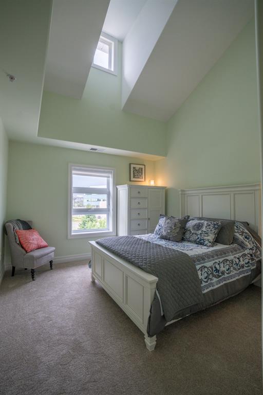 1550 VENETIAN Boulevard Unit# 307, Point Edward Ontario, Canada