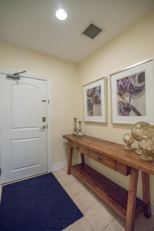 1550 VENETIAN Boulevard Unit# 307, Point Edward Ontario, Canada