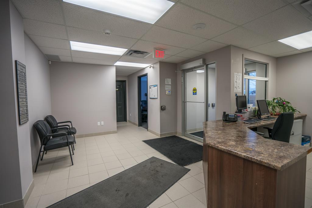 420 EAST Street North Unit# 13, Sarnia, Ontario, Canada