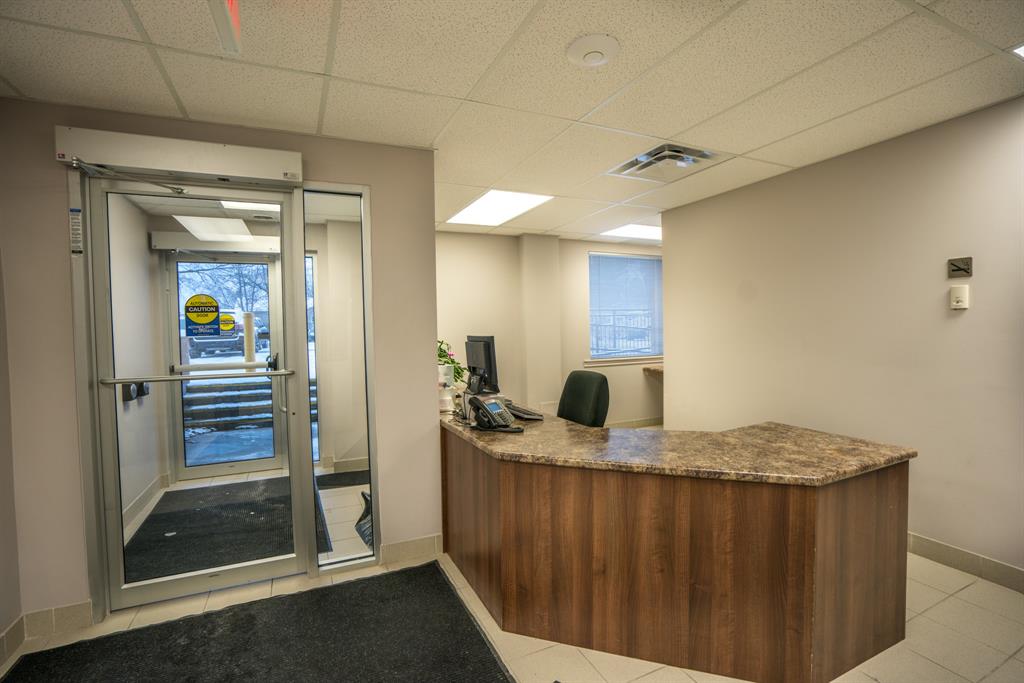 420 EAST Street North Unit# 13, Sarnia, Ontario, Canada