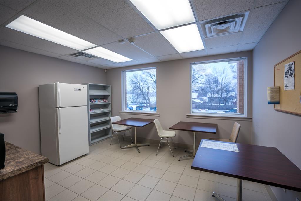 420 EAST Street North Unit# 13, Sarnia, Ontario, Canada