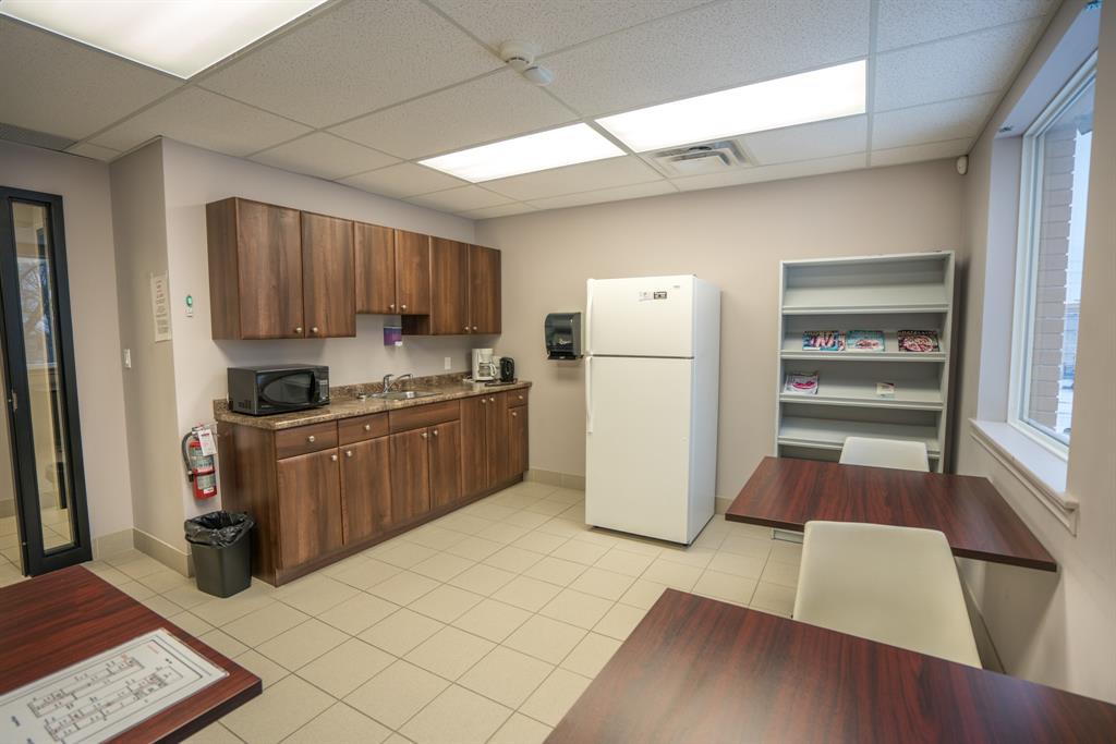420 EAST Street North Unit# 13, Sarnia, Ontario, Canada