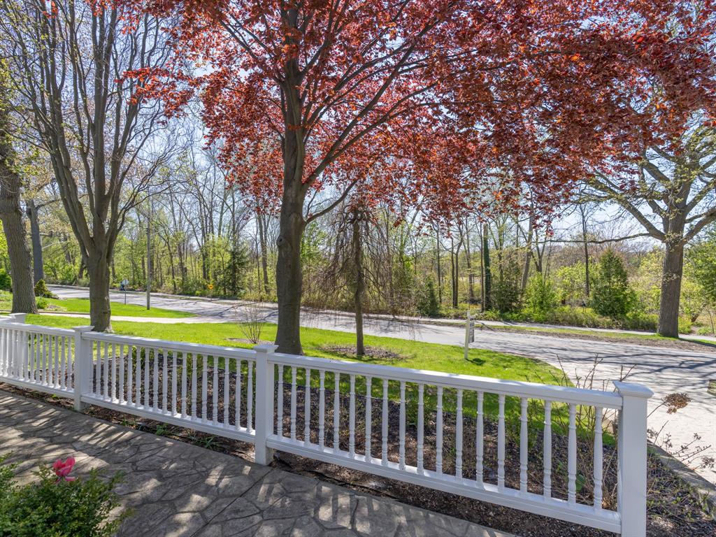 1330 LAKE CHIPICAN Drive, Point Edward, Ontario, Canada photo 2