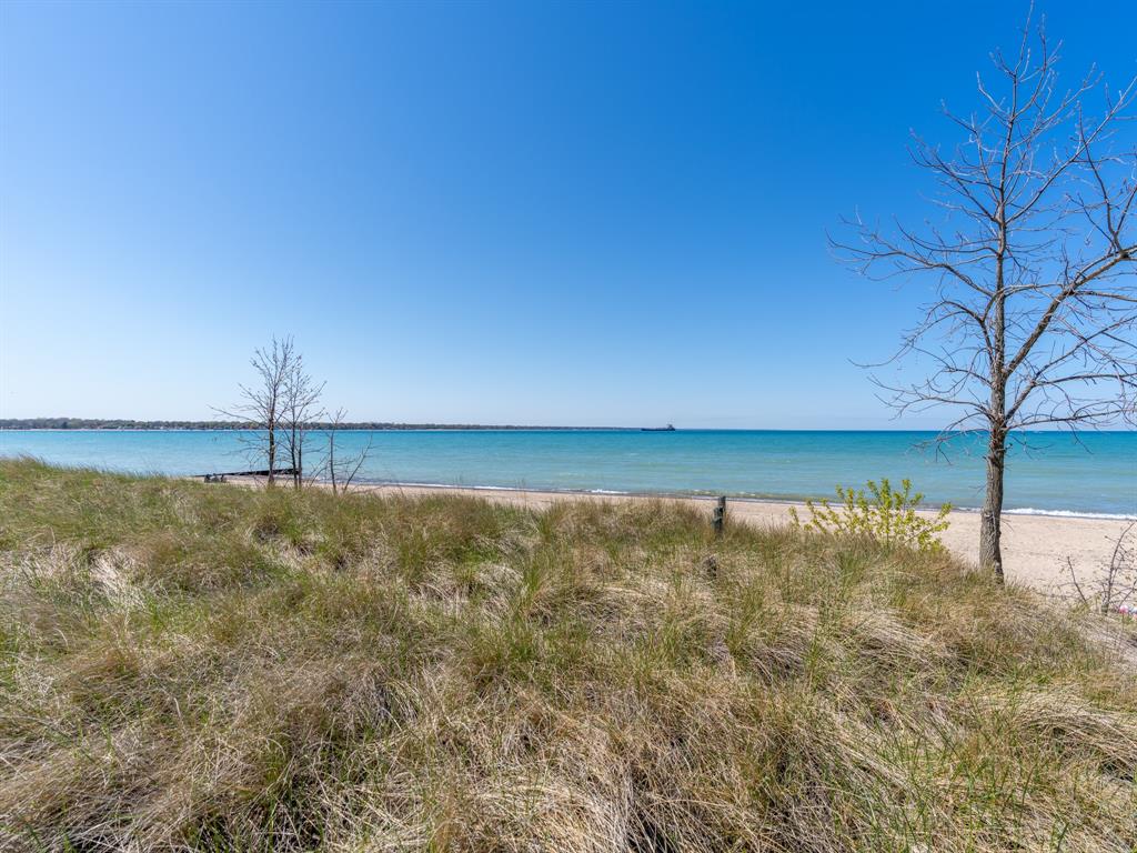 1330 LAKE CHIPICAN Drive, Point Edward, Ontario, Canada photo 33