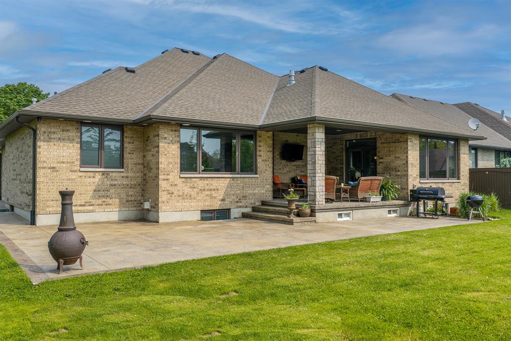 3849 FERNE Avenue, Plympton-Wyoming, Ontario, Canada photo 5