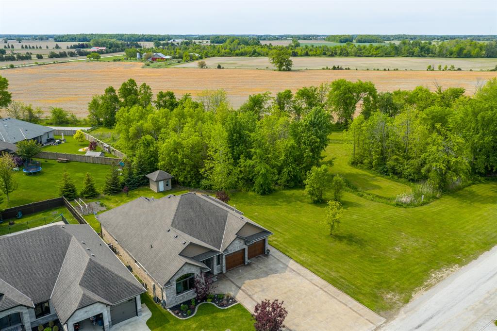 3849 FERNE Avenue, Plympton-Wyoming, Ontario, Canada photo 41