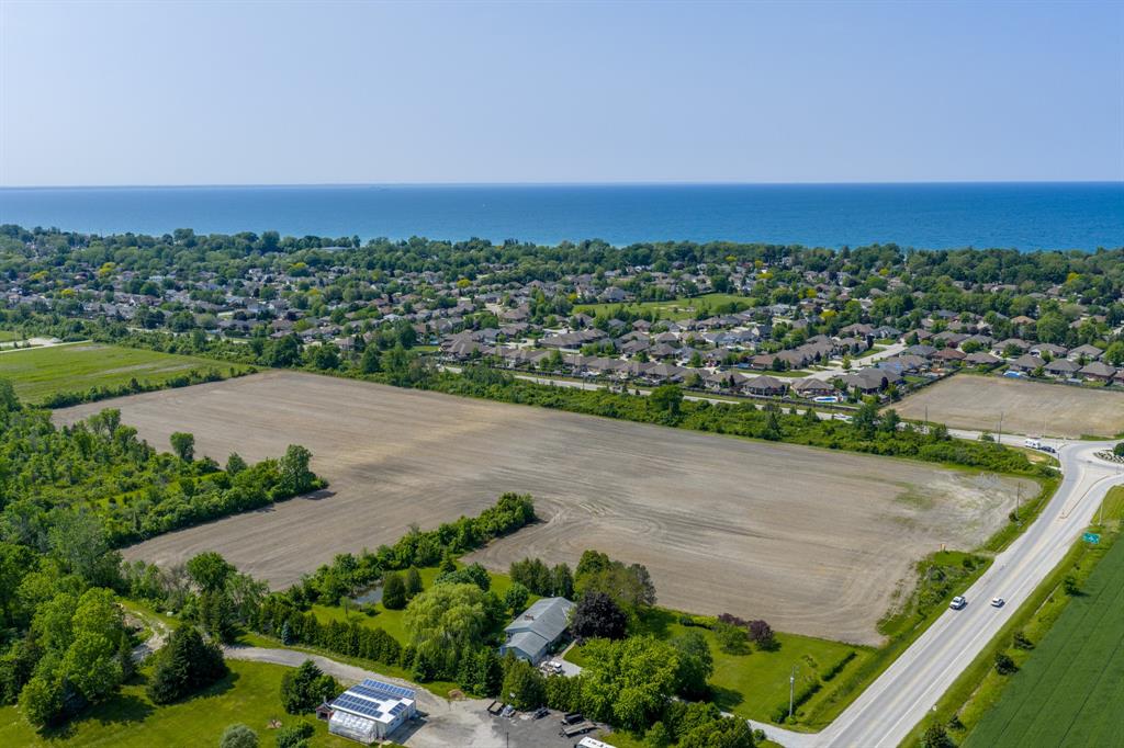 1977 LAKESHORE Road, Sarnia, Ontario, Canada photo 4