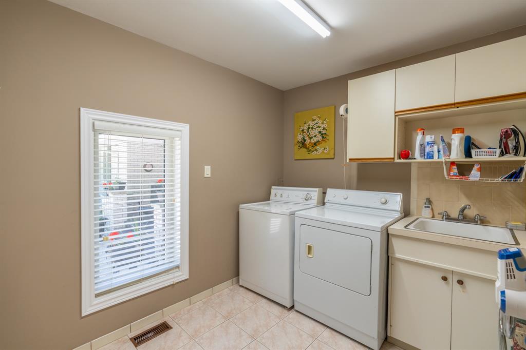 1587 LAKESHORE Road, Sarnia, Ontario, Canada photo 26