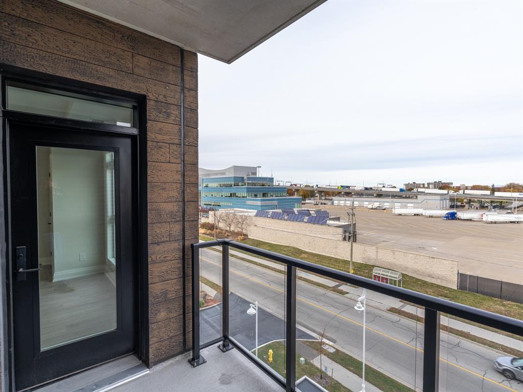 1540 VENETIAN Boulevard Unit# 404, Point Edward, Ontario, Canada photo 26