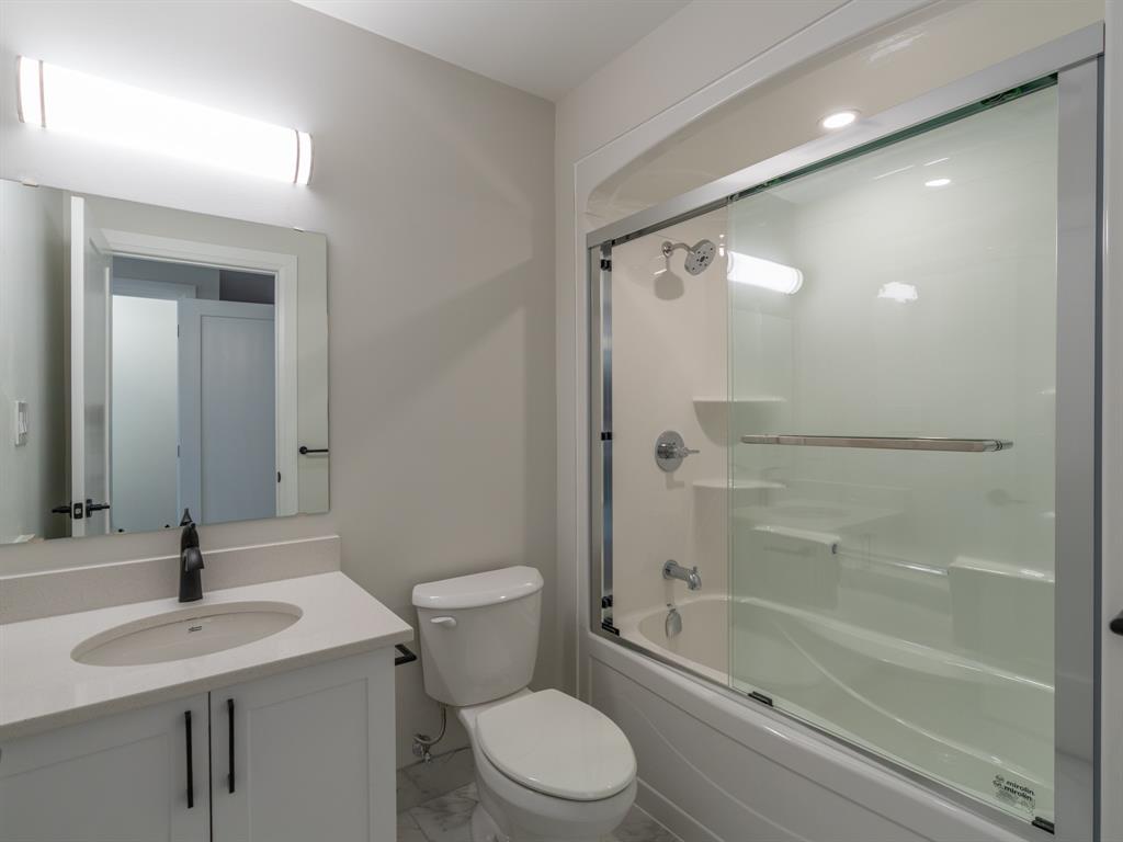 1540 VENETIAN Boulevard Unit# 601, Point Edward, Ontario, Canada photo 11