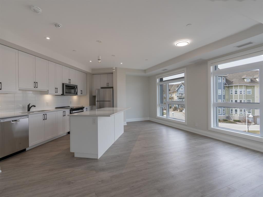 1540 VENETIAN Boulevard Unit# 606, Point Edward, Ontario, Canada photo 4