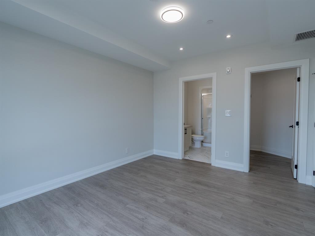 1540 VENETIAN Boulevard Unit# 306, Point Edward, Ontario, Canada photo 13